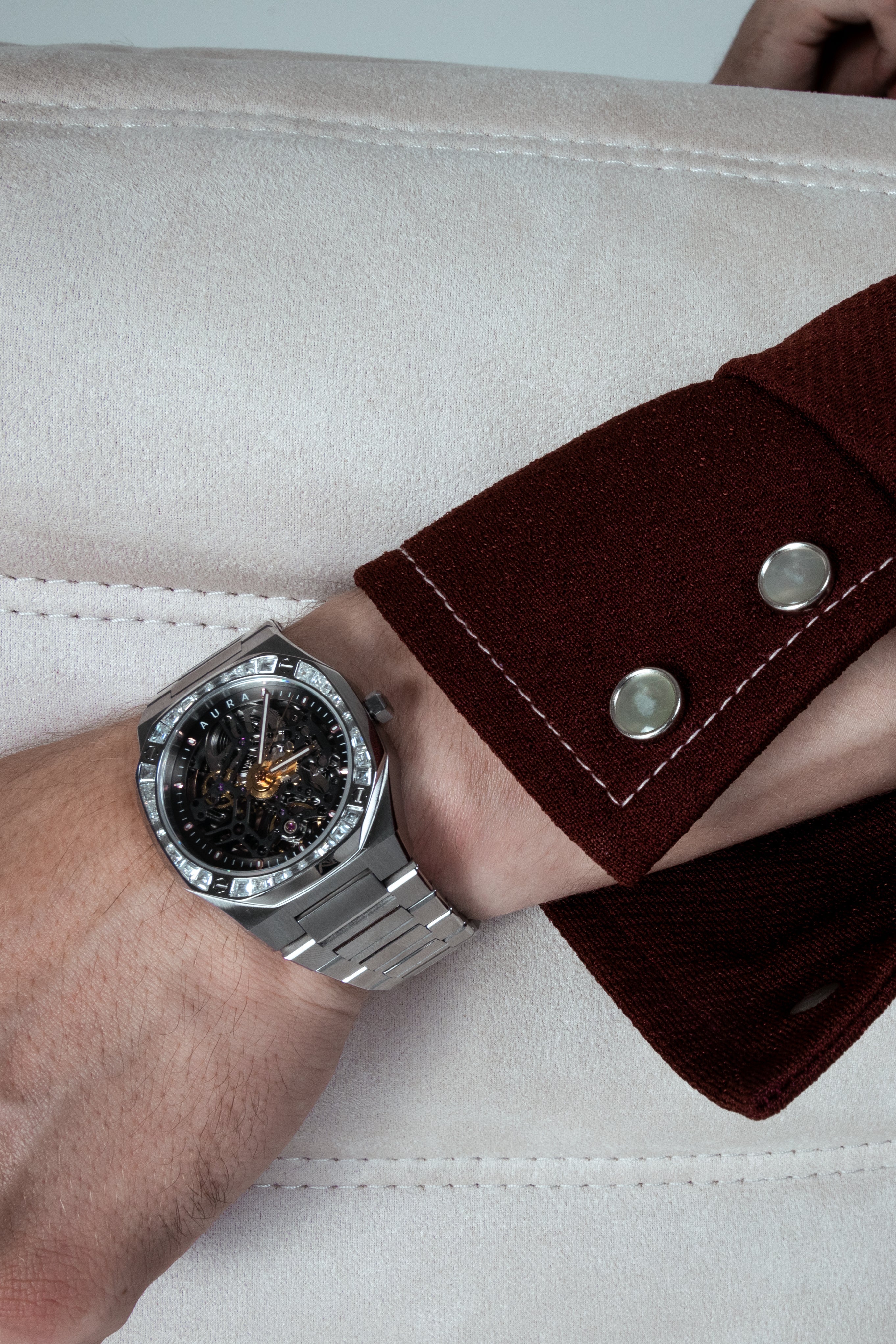 Skeleton 002: Steel/Crystal